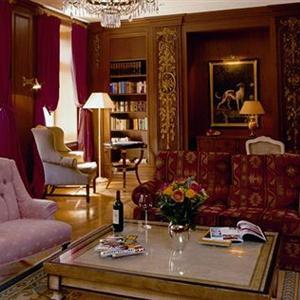 отель Louisa`s Place