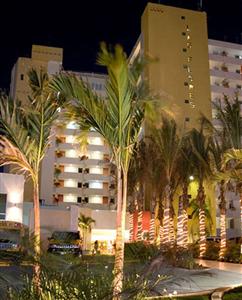 Las Flores Beach Resort