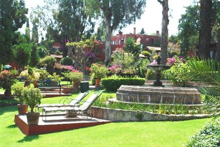 Villa San Jose Hotel & Suites