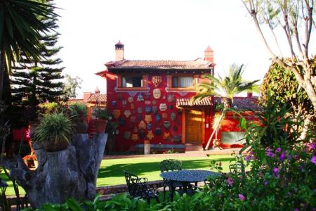 Villa San Jose Hotel & Suites