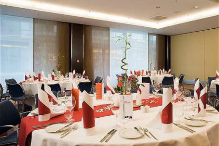 Pullman Dresden Newa