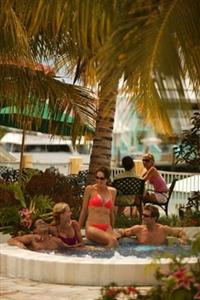 Pelican Bay at Lucaya