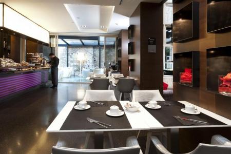 Отель Olivia Plaza в Барселона - Испания