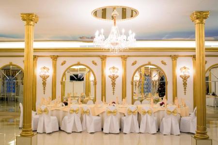 Александрия-Петергоф