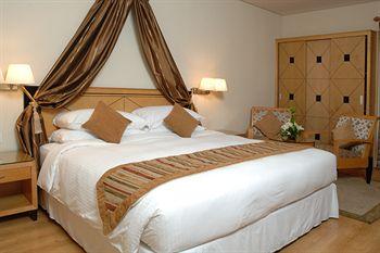 Отель Crowne Plaza Hotel в Манама - Бахрейн