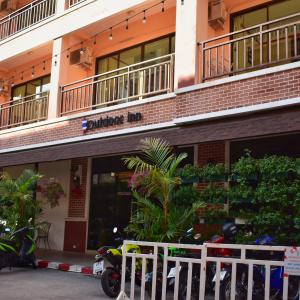 отель Outdoor Inn & Restaurant