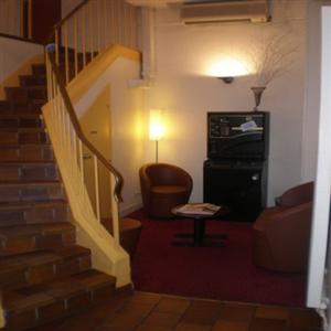 Отель Jardins de Paris Montmartre в Париж - Франция