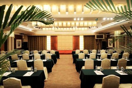 Отель Howard Johnson Wyndham Leonora plzaz Shanghai в Шанхай - Китай