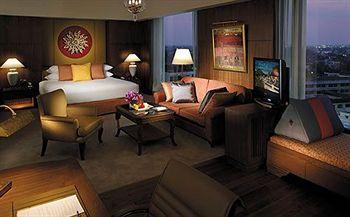 Shangri-La Hotel Chiang Mai