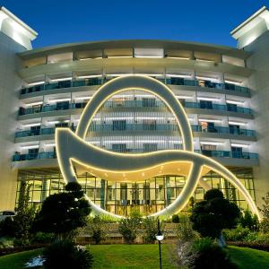 отель Q Premium Resort