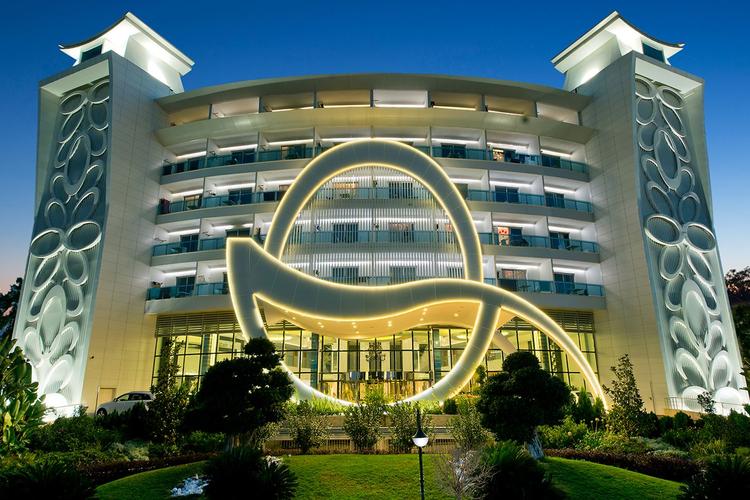 Q Premium Resort