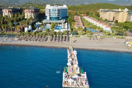 Отель Q Premium Resort в Окурджалар - Турция