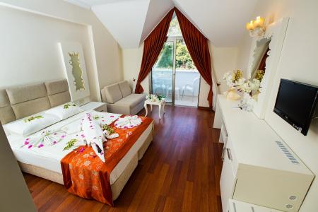 Отель Grand Miramor Hotel в Кириш - Турция