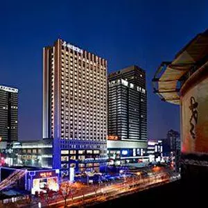 отель Le Meridien Qingdao