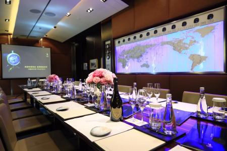 Отель The Peninsula в Шанхай - Китай