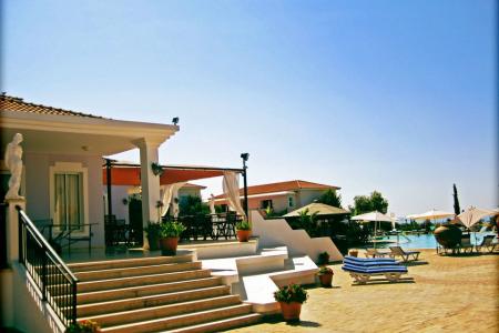 Akamanthea Holiday Village