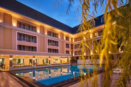 Отель The Beverly Hotel Pattaya в Паттайя Юг - Таиланд