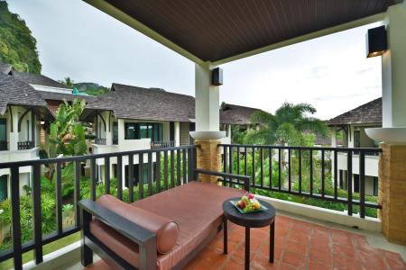 Bhu Nga Thani Resort & Spa