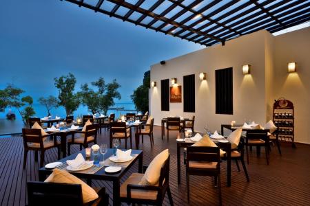 Bhu Nga Thani Resort & Spa