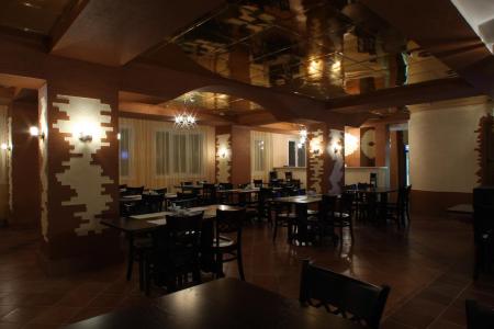 Отель Grunhof Hotel & Restaurant в Шерегеш - Россия