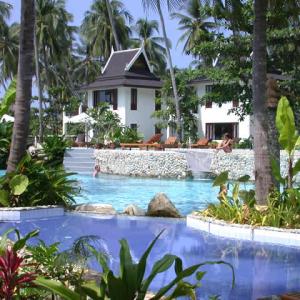 отель Bhumiyama Beach Resort