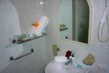 Отель Bahama в Римини - Италия