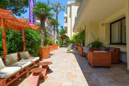 Отель Adria Nuova в Римини - Италия