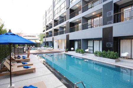 Отель The Lantern Resorts Patong в пляж Патонг - Таиланд