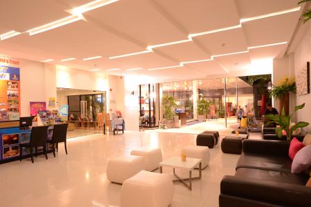 Отель The Lantern Resorts Patong в пляж Патонг - Таиланд