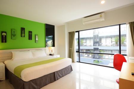 Отель The Lantern Resorts Patong в пляж Патонг - Таиланд