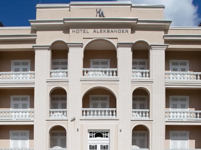 Отель Aleksander в Рогашка Слатина - Словения