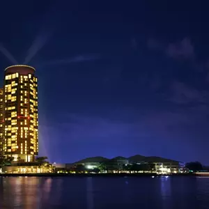 отель Chatrium Hotel Riverside Bangkok