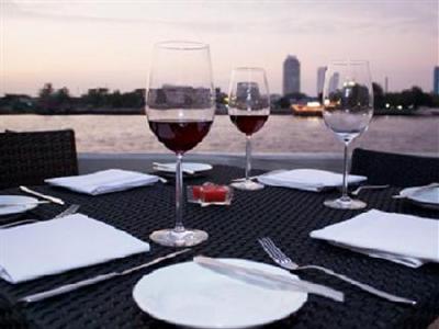 Отель Chatrium Hotel Riverside Bangkok в Бангкок - Таиланд