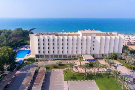 Отель BM Beach Hotel в Рас-эль-Хайма - ОАЭ