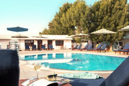 Отель BM Beach Resort в Рас-эль-Хайма - ОАЭ