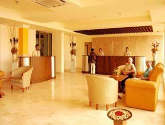 Отель Ramada by Wyndham Katunayake Colombo International Airport в Коломбо - Шри-Ланка