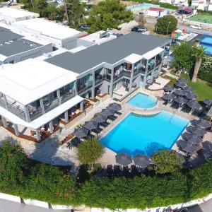 отель Dionysos Inn