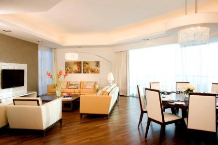 Отель La Suite Dubai Hotel & Apartments в Джумейра - ОАЭ