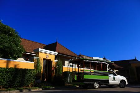 Two Villas Holiday Oriental Style Layan Beach