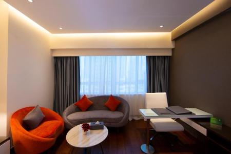 Отель Number One Tower Suites в Джумейра - ОАЭ