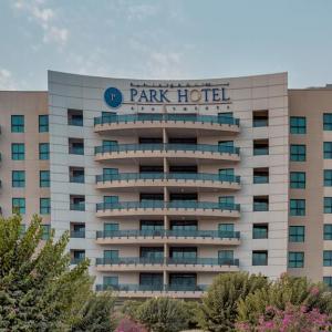 отель Park Hotel Apartments