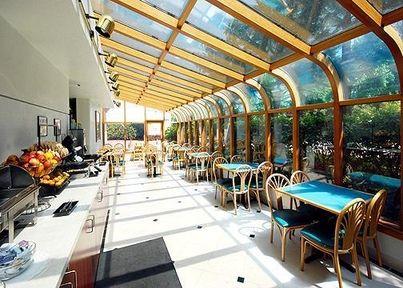 Comfort Inn & Suites Airport