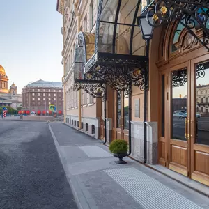 отель Lotte Hotel St. Petersburg