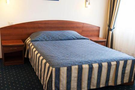 Отель Максима Славия в Москва - Россия