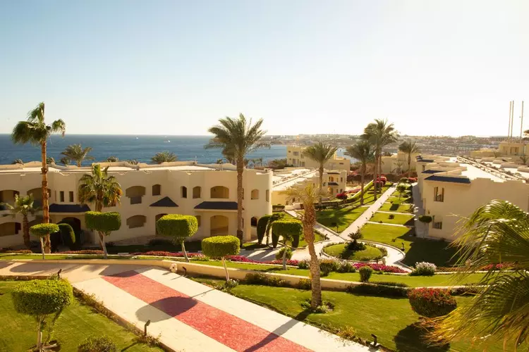 Grand Oasis Resort
