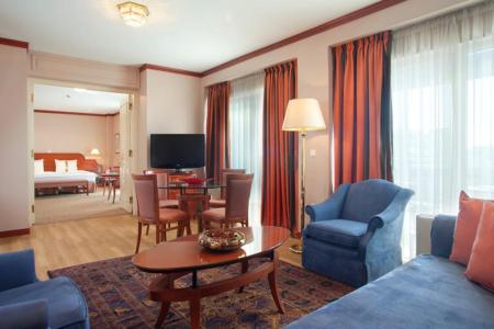 Отель Holiday Inn Thessaloniki в Салоники - Греция