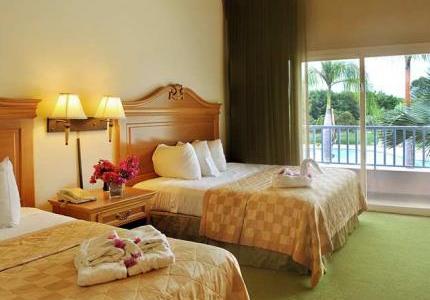 Embassy Suites Los Marlins Hotel & Golf Resort