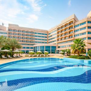 отель Danat Jebel Dhanna Resort