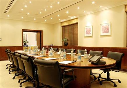 Crowne Plaza St  James