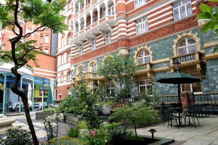 Crowne Plaza St  James